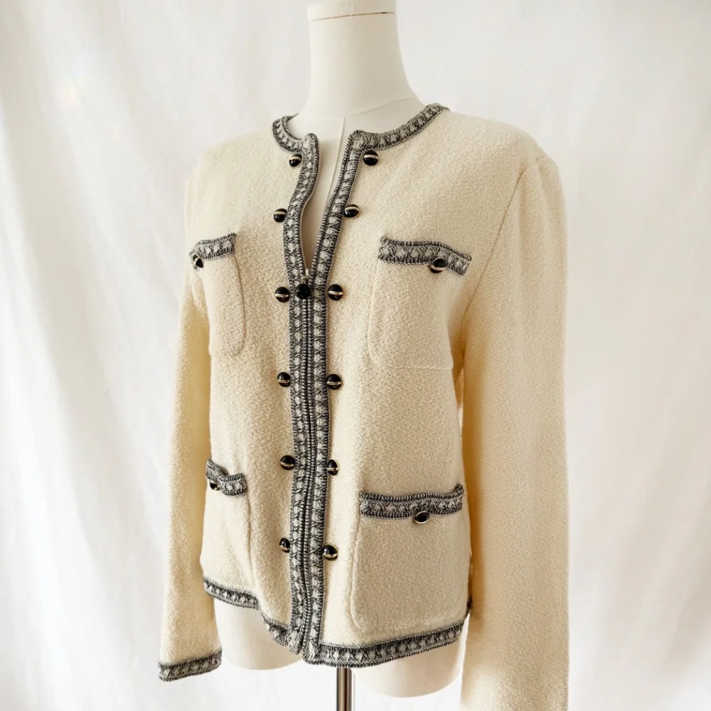 Vintage St. John Collection by Marie Gray -- Ivory Tweed Knit Jacket Size 10 - Picture 7 of 8